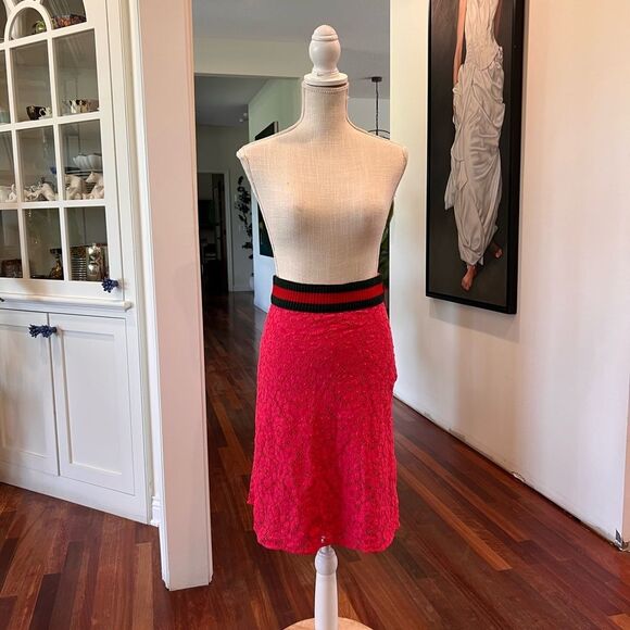 Gucci Red Pencil Skirt Knee-Length Casual - Picture 1 of 10